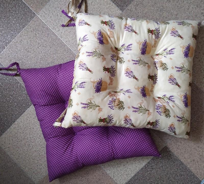 Sedák, polstr na židli  MINI PUNTÍK BÉŽOVÝ