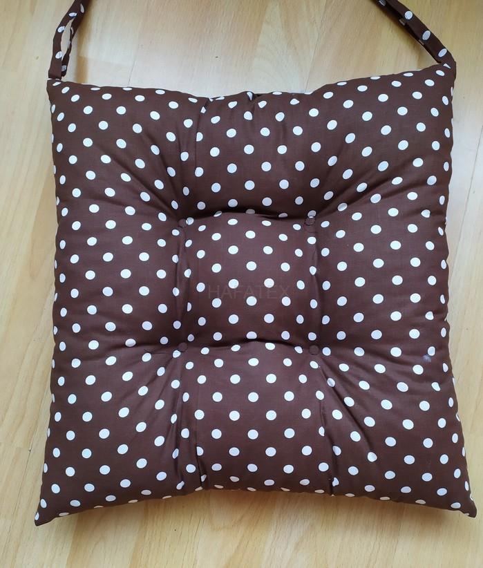 Sedák, polstr na židli PUNTÍK TMAVĚ HNĚDÝ