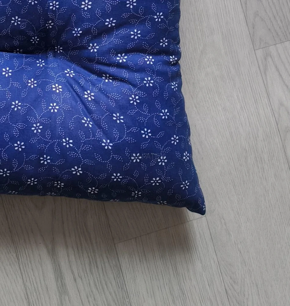 Sedák, polstr na židli KYTIČKY ROYAL MODRÁ