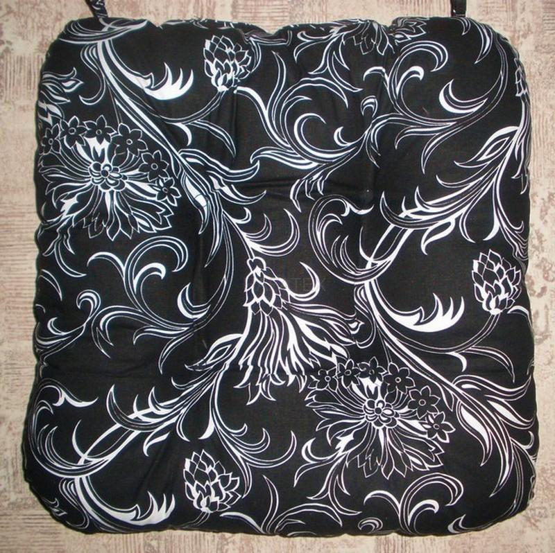 Sedák, polstr na židli ČERNÉ KVĚTY