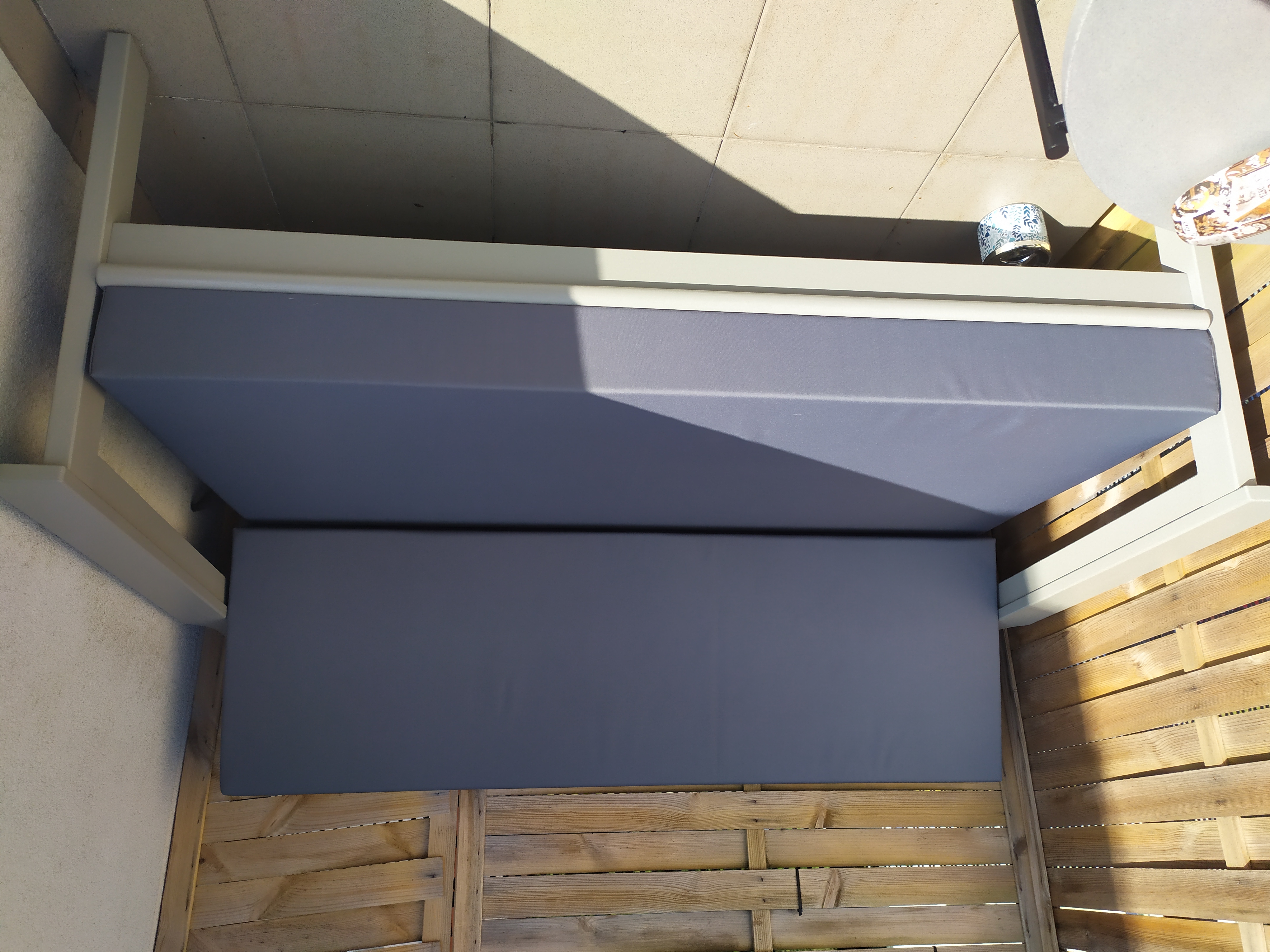 Polstr na dřevěný nábytek