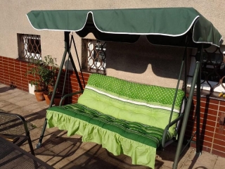 Polstr na houpačku se stříškou