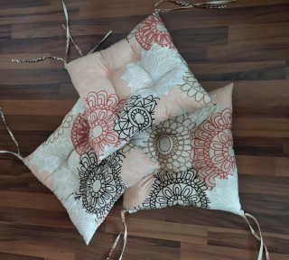 Sedák na židli MANDALY SMETANOVÉ, poslední 4 kusy