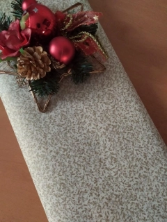 Luxusní vánoční metráž ZLATÉ VĚTVIČKY